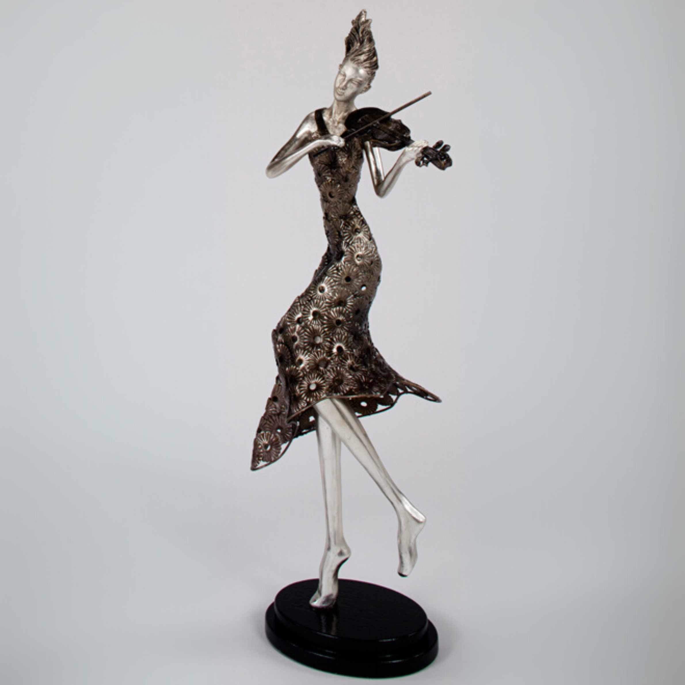 Lady Musician I Table Sculpture N1962-TT1