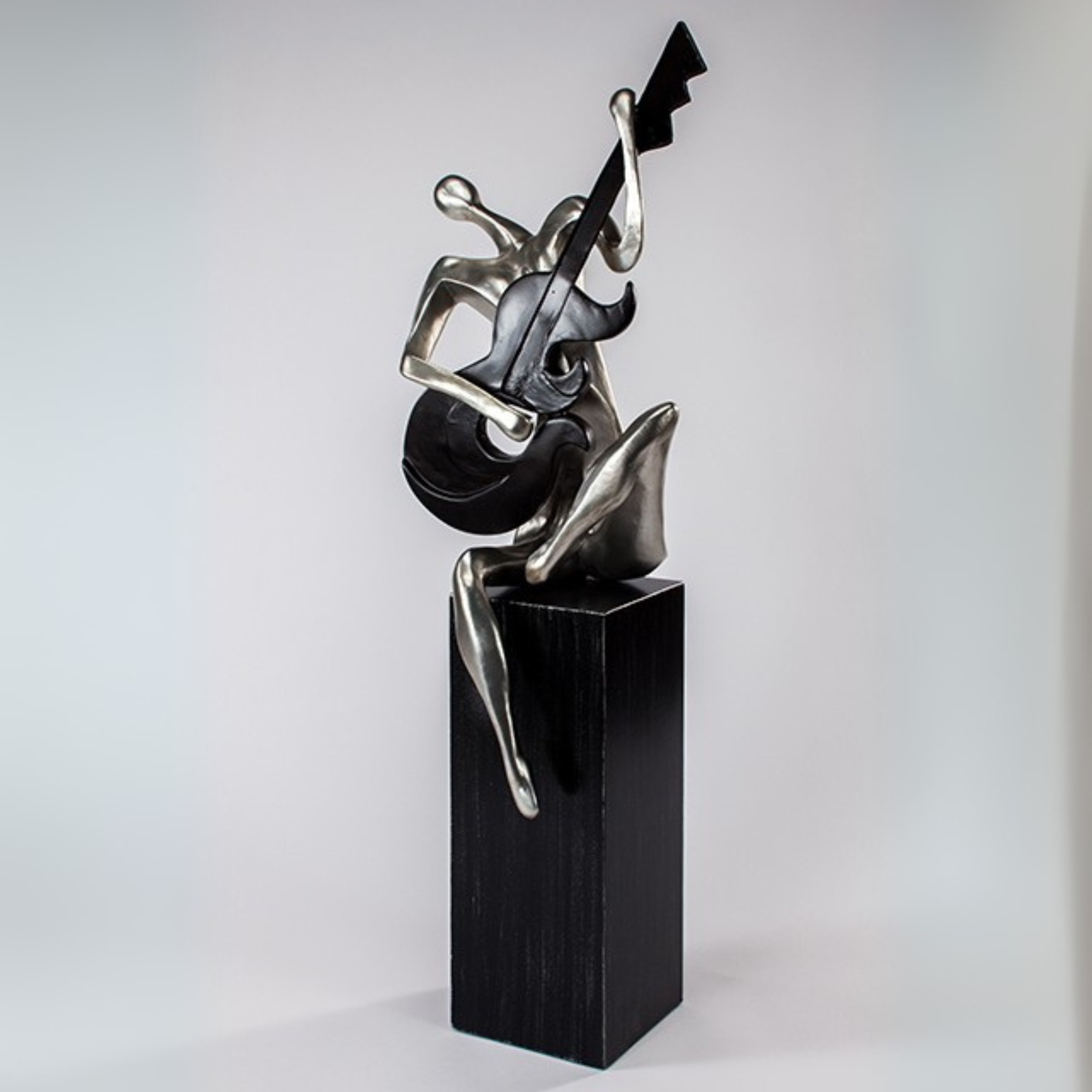 Strummer I Table Sculpture 4459-PF1