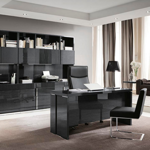 Montecarlo Desk
