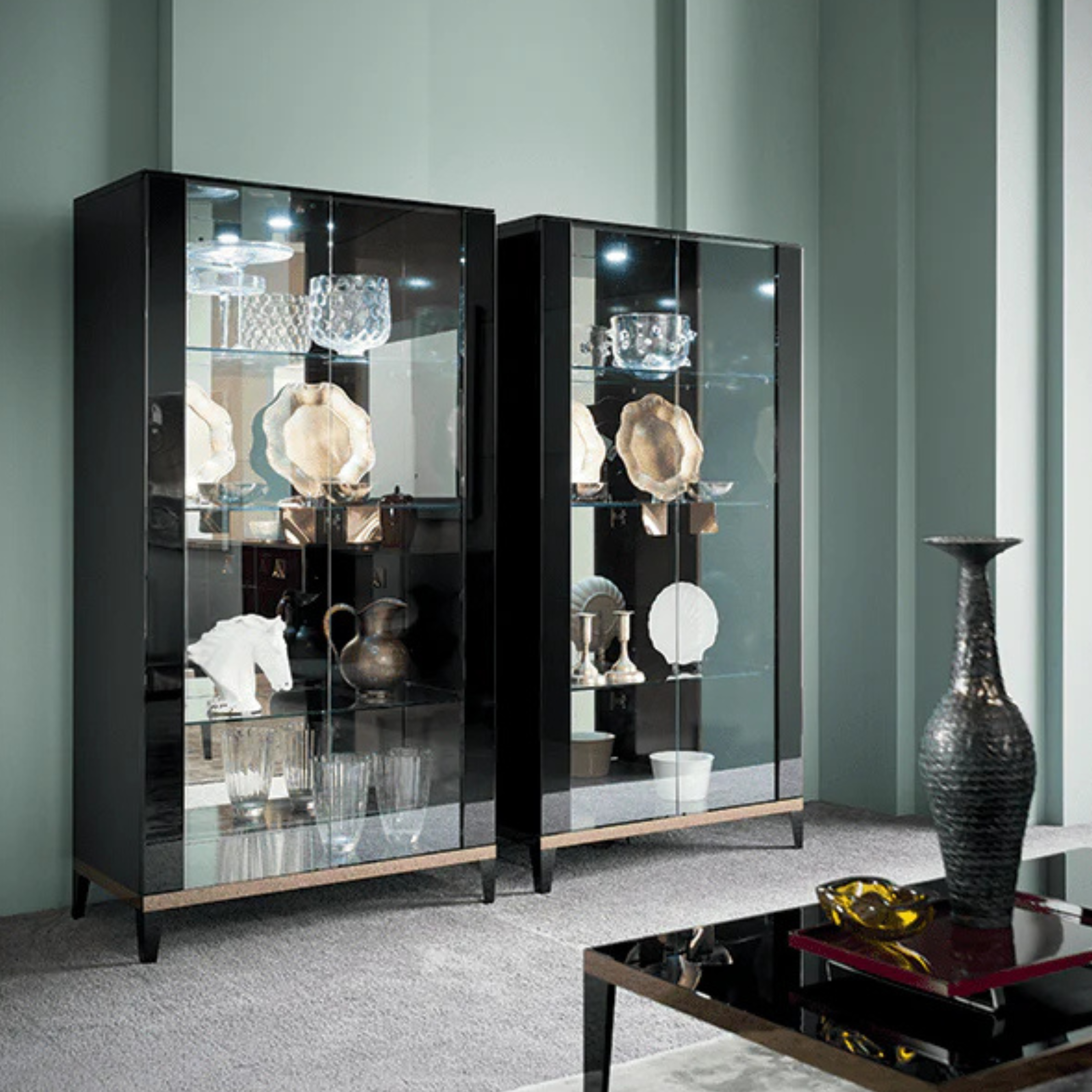 Mont Noir Dining Set