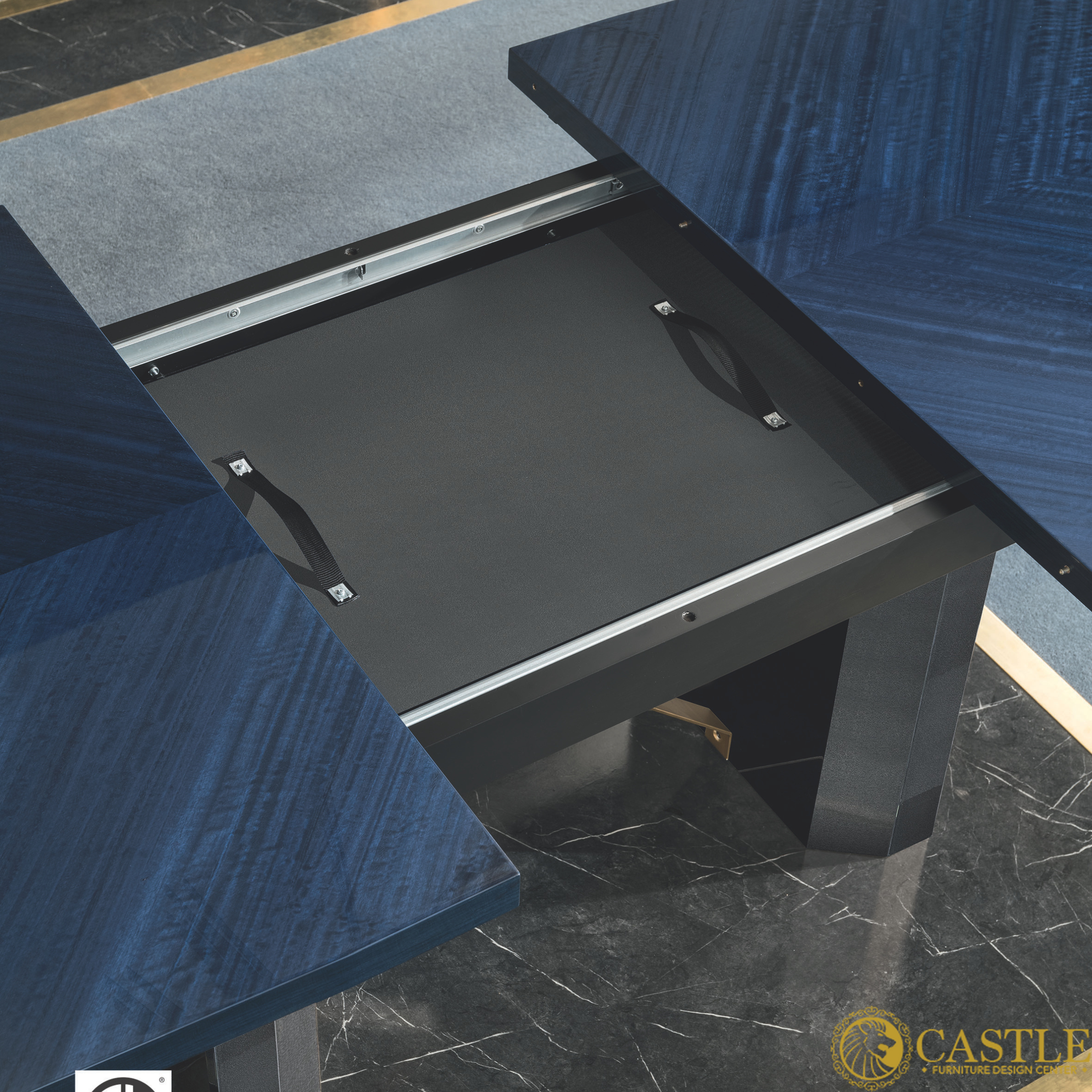 Oceanum Dining Table